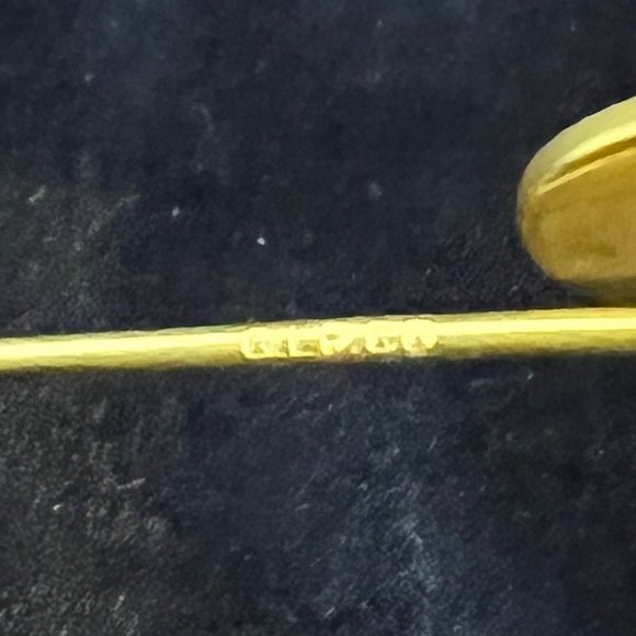 Vintage GLP Co Gold Tone Old English Initial J Stick Pin (2946) - Picture 4 of 4